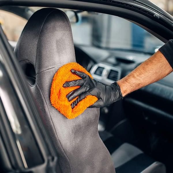 Disposable Nitrile Non- Slip Anti - Scratch Gloves